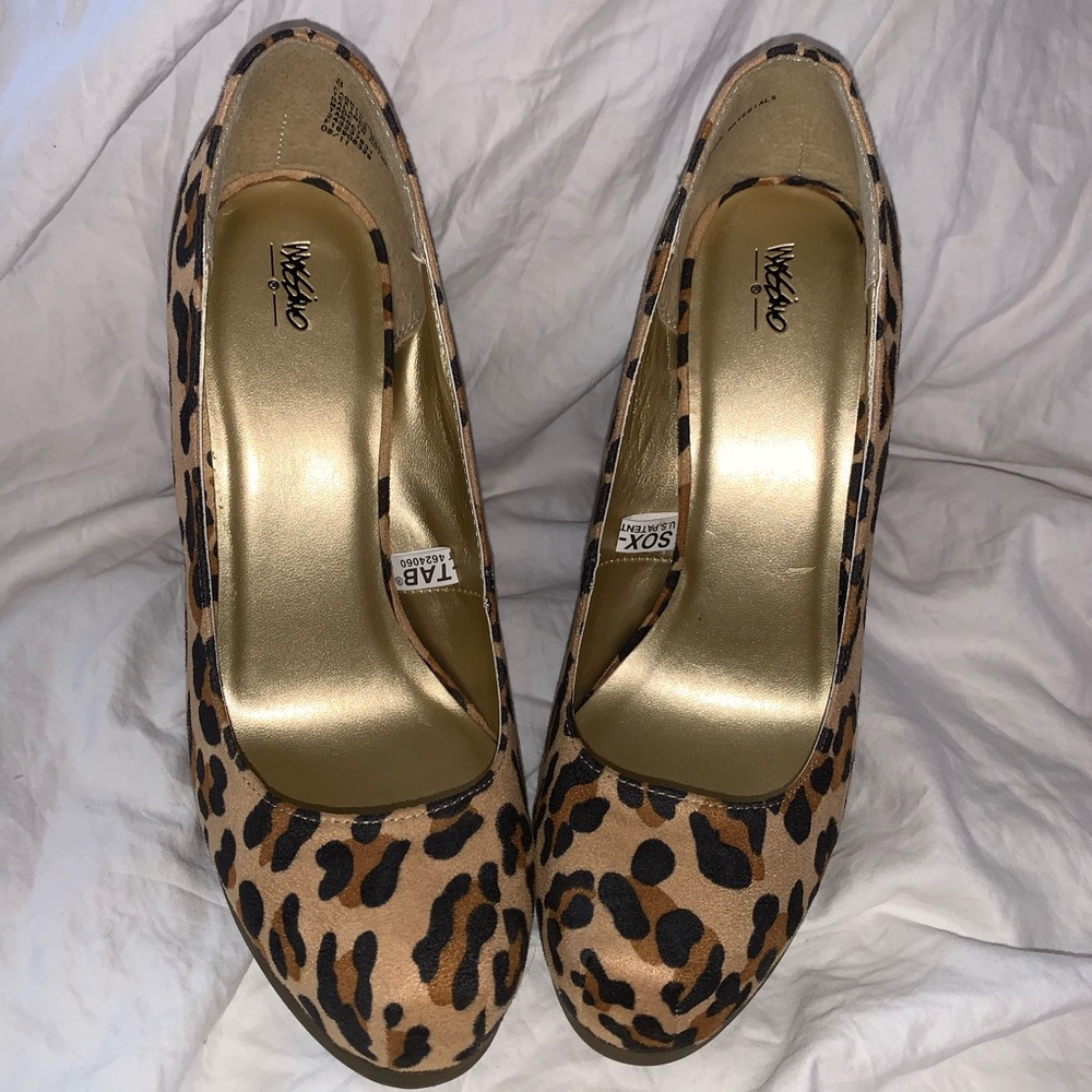 LEOPARD Print Heels